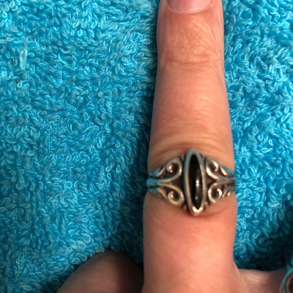 Vintage black onyx and sterling silver ring sz 6 - Picture 1 of 4